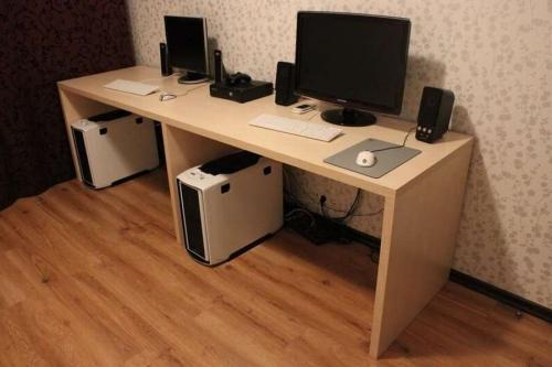 Компьютерный угловой стол картинки: современный способ улучшения рабочего пространства 09