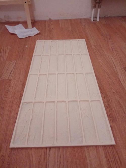 Как сделать форму для гипса в домашних условиях. Форма из полиуретана своими руками для кирпича из гипса