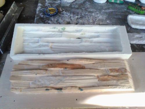 Как сделать форму для гипса без силикона. Форма из строительного силикона для декоративного камня своими руками