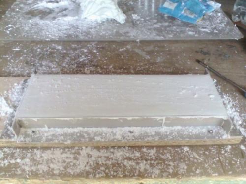 Как сделать форму для гипса без силикона. Форма из строительного силикона для декоративного камня своими руками