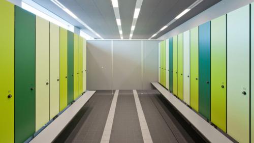 Что такое шкафчик для обуви для раздевалок. Секционные шкафы и шкафчики для рабочих раздевалок