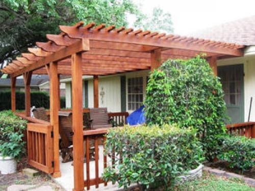 Деревянные перголы и арки: идеальное решение для украшения дачи 05