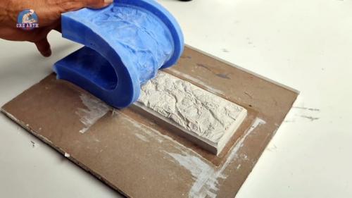 Гипсовая форма своими руками. Процесс изготовления силиконовой формы и отливки настенной плитки из гипса