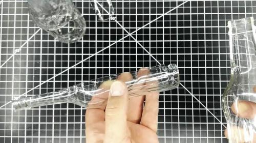 Удивительные вазы из пластиковых бутылок: простой способ создания экологичного декора 22