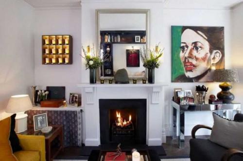 Зеркала в интерьере гостинной. Дизайн гостиной: оформление зеркалами