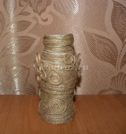 Мастерим оригинальную вазу из пластиковой бутылки. Вазы из пластиковых бутылок своими руками, 9 мастер-классов 17