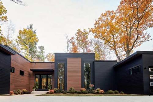 Сейчас я расскажу, как обшить кирпичный дом сайдингом своими руками 06