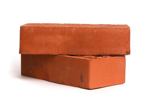 Какие типы кирпича наиболее устойчивы к износу и погодным условиям. Кирпич морозостойкий: что это и для каких работ используется