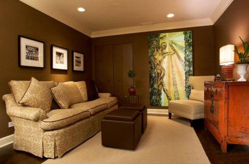 Гостиная в шоколадно-бежевых тонах. БЕЖЕВО-КОРИЧНЕВАЯ ГОСТИНАЯ: ОСНОВЫ ПРОЕКТИРОВАНИЯ