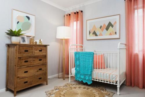 Тюль персикового цвета. Удачное сочетание