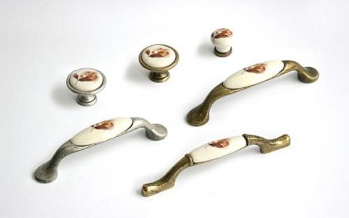 Как очистить деревянную мебель от жира. Чистка ручек