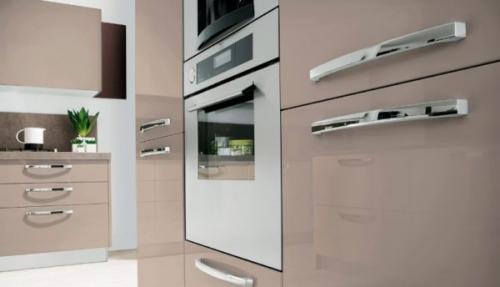 Как очистить деревянную мебель от жира. Чистка ручек