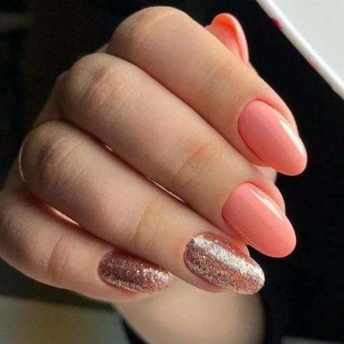 Персиковый нюд маникюр. Модный персиковый маникюр 2021