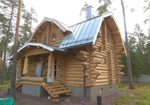 Экономный и эстетичный подход к внешнему остеклению дома 04