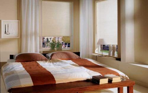 Как расставить мебель в маленькой спальне. Маленькая спальня: обзор оригинальных решений дизайна и оформления. Фото лучших стилей