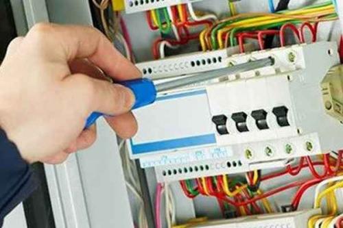 Перенос щитка в новостройке. Как перенести электрический щиток