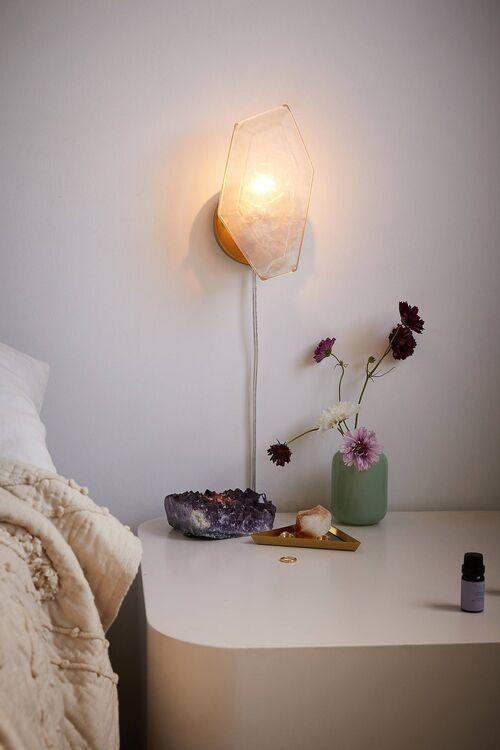 Как расставить светильники в детской комнате для создания уютной атмосферы