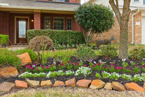 40 оригинальных решений для красивой клумбы с камнем и галькой. Подбираем подходящий камень.