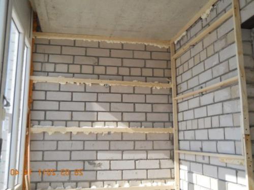 Чем обшить кирпичный дом внутри. Методы выравнивания кирпичных стен