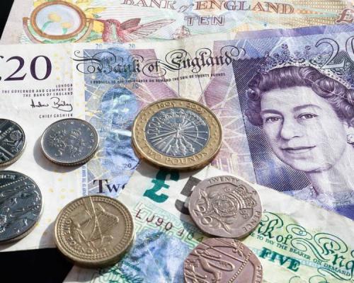 Как привлечь деньги в дом народные приметы. Советы, что делать, чтобы в доме всегда были деньги