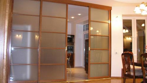 Пластиковые перегородки для дома. Межкомнатные перегородки из пластика: качество выше цены