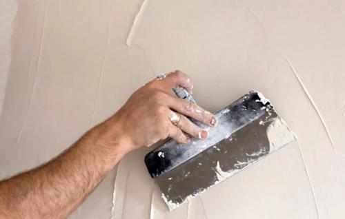 Сколько слоев шпаклевки нужно под покраску. Технология финишной шпаклевки стен перед окрашиванием пошагово