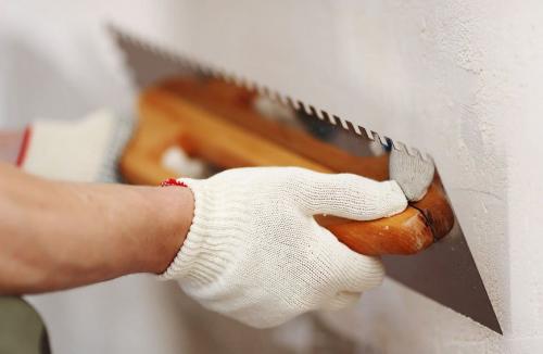 Сколько сохнет штукатурка на улице. Сколько сохнет штукатурка: лучшие способы ускорения высыхания оштукатуренных стен