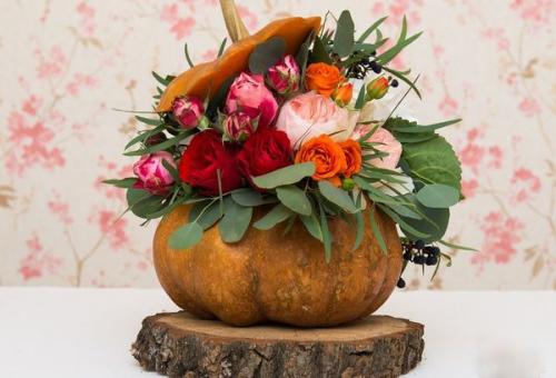 Ваза из тыквы поделка в садик. Как сделать вазу из тыквы. Осенний букет в тыкве