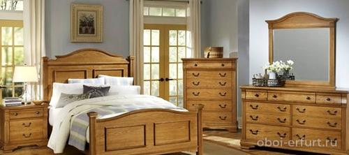 Как можно сочетать обои с другими элементами дизайна спальни