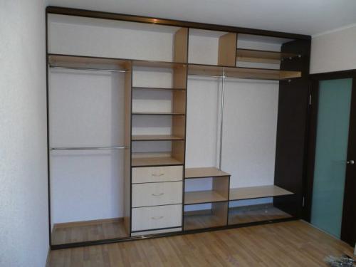 Выбираем встроенный шкаф-купе в прихожую. Достоинства и недостатки