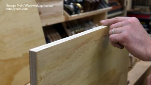 Как избежать царапин при вырезании из фанеры своими руками. Кромковка деталей из фанеры и натурального дерева своими руками