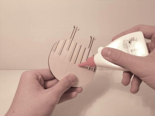 Как вырезать из фанеры сложные фигуры. Вырезаем из фанеры 3D-пазл в виде утки с помощью лазерного CO2 станка [Чертежи прилагаются]