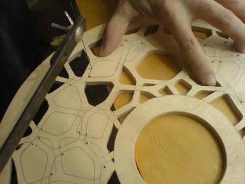 Как избежать ошибок при выпиливании лобзиком. Самые грубые ошибки при работе с лобзиком