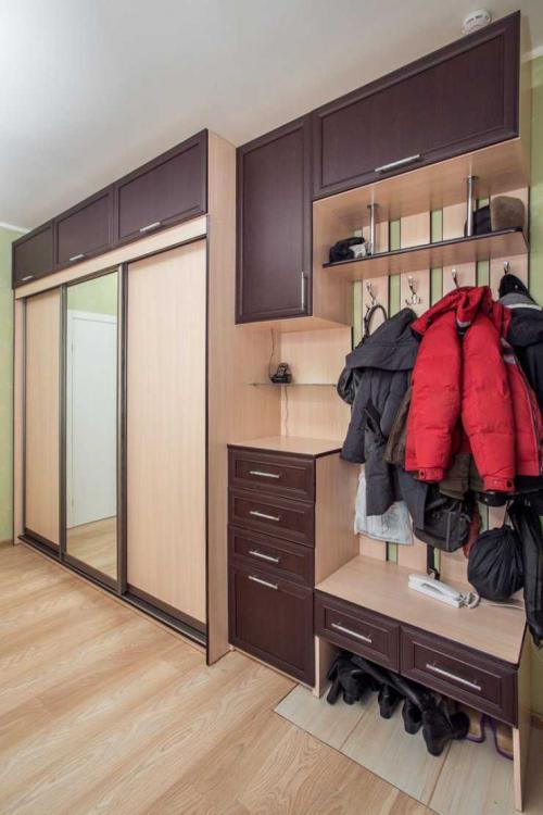 Встроенный шкаф в прихожую — 100 фото примеров современного дизайна и идей размещения