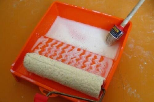 Нужно ли грунтовать потолок перед финишной шпаклевкой. Как грунтовать потолок перед шпаклевкой