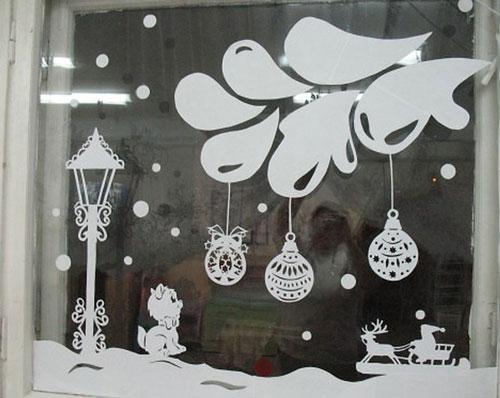 Как украсить окна на Новый год. Декор окон на Новый год: чем можно украсить