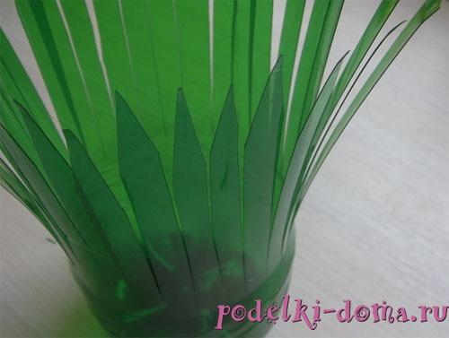 Красивые вазочки из пластиковых бутылок. Яркие вазочки из пластиковых бутылок 13