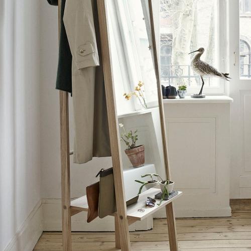 На какой высоте вешать зеркало в прихожей. №1. Выбираем тип зеркала для прихожей