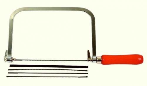 Какие приемы и техники используются при выпиливании ручным лобзиком