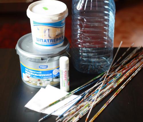 Вазы и цветочные горшки из пластиковых бутылок. 