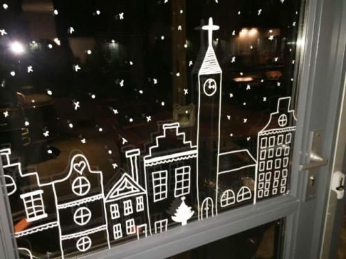 Как украсить окна на Новый год 2022. Оригинальные идеи, как украсить окна на Новый год своими руками