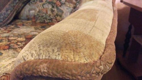 Стильно и долговечно: 5 правил ухода за мебелью, которые помогут вам сохранить ее внешний вид 06