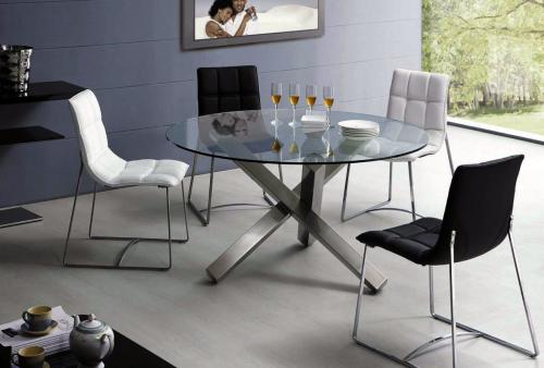 Как ухаживать за мебелью из стекла. Как и чем мыть стеклянный стол?