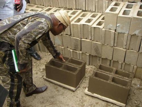 Из обычного кирпича в эксклюзивный фасад: простые способы 01