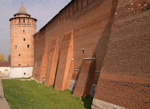 Из обычного кирпича в эксклюзивный фасад: простые способы 17