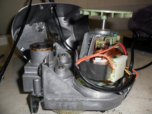 Выбирая электромясорубку: основные критерии для принятия решения 05