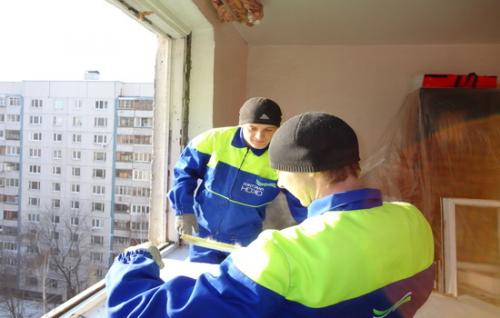 Есть ли преимущества в установке ПВХ окон летом. Когда выгодней устанавливать пластиковые окна – зимой или летом?