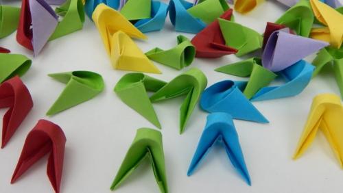 Поделки из бумаги для детей 10 лет. Поделки из бумаги (оригами)