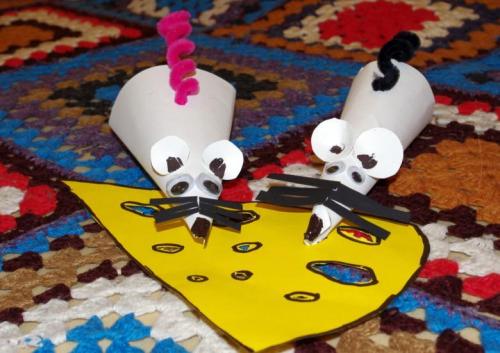 Поделки для дете.  Поделки для ребенка 2 лет - легкие мастер-классы подручных материалов по простым и понятным схемам 06