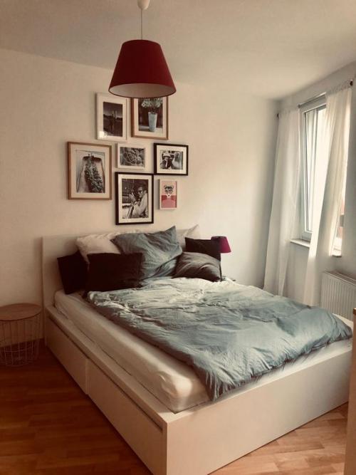 Спальня с белой мебелью икеа. Мебель и товары для спальни